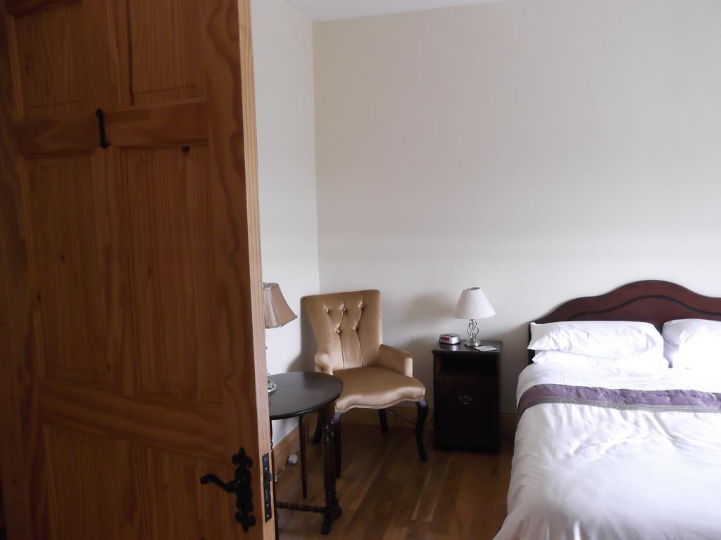 Ashley Lodge Bed & Breakfast Rosslare Harbour Extérieur photo